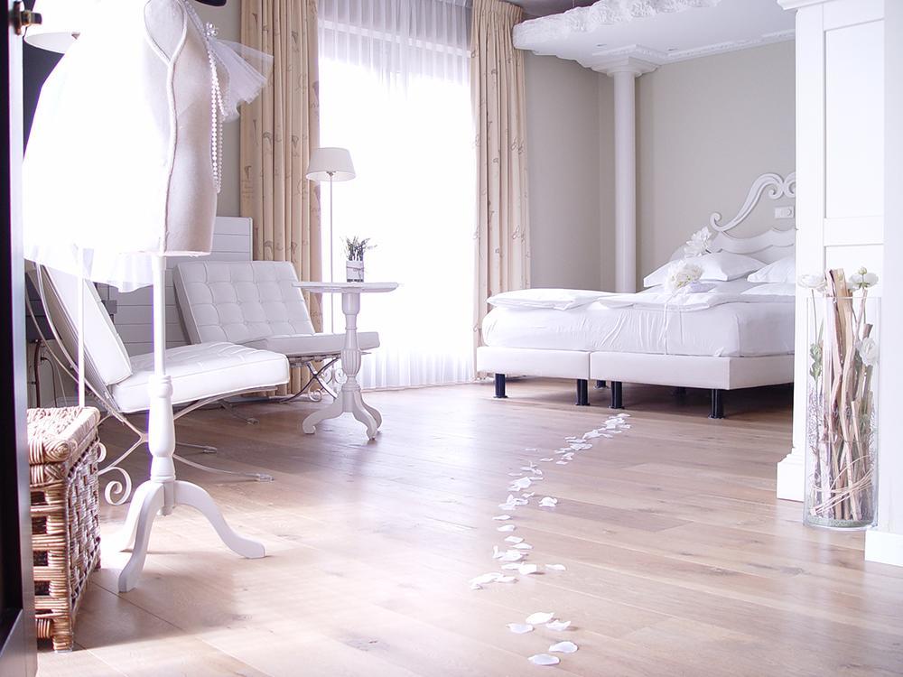 Hotel Huys Van Heusden Астен Экстерьер фото