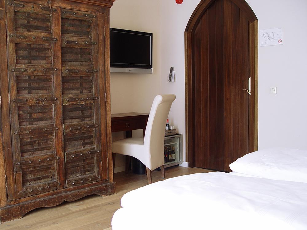 Hotel Huys Van Heusden Астен Экстерьер фото